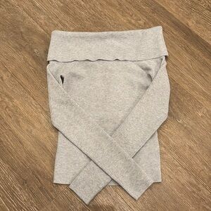 Off the Shoulder Aritzia Sweater Nola